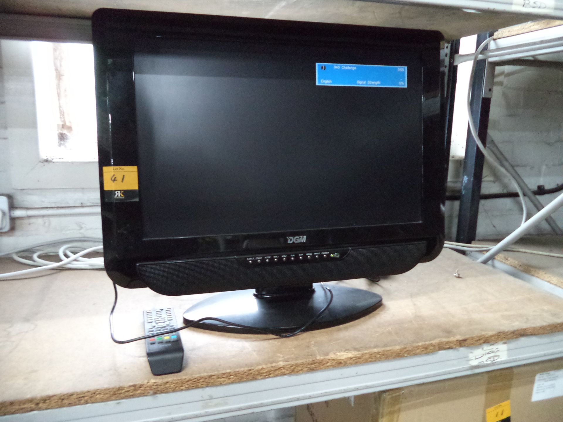 DGiM widescreen TV with built-in DVD on stand including remote control & power pack IMPORTANT: - Image 5 of 6