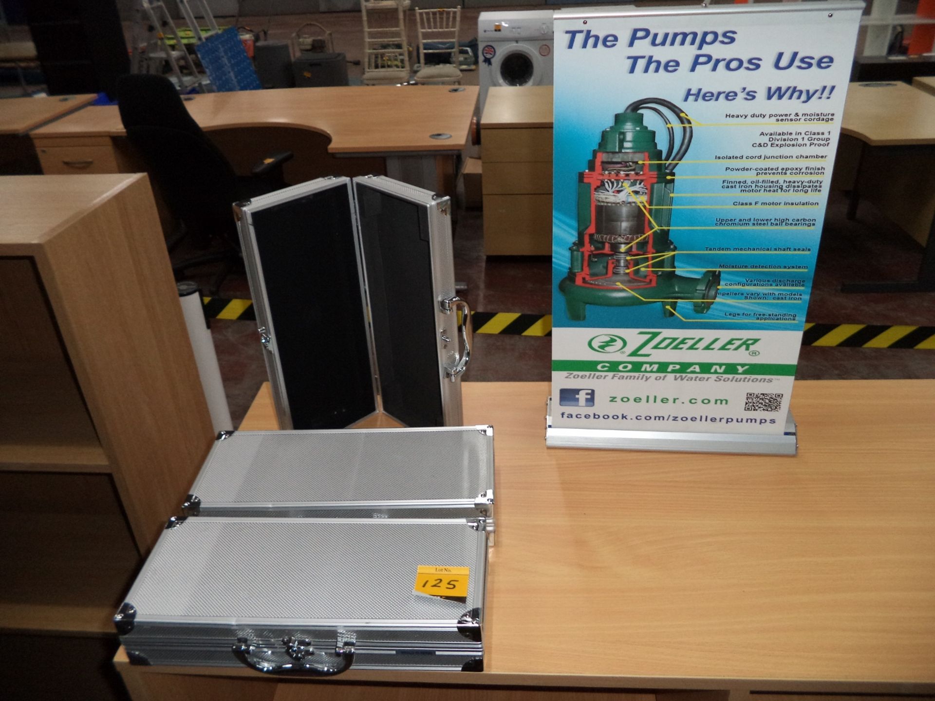 3 off mini roller exhibition/display stands each including carry case IMPORTANT: Please remember