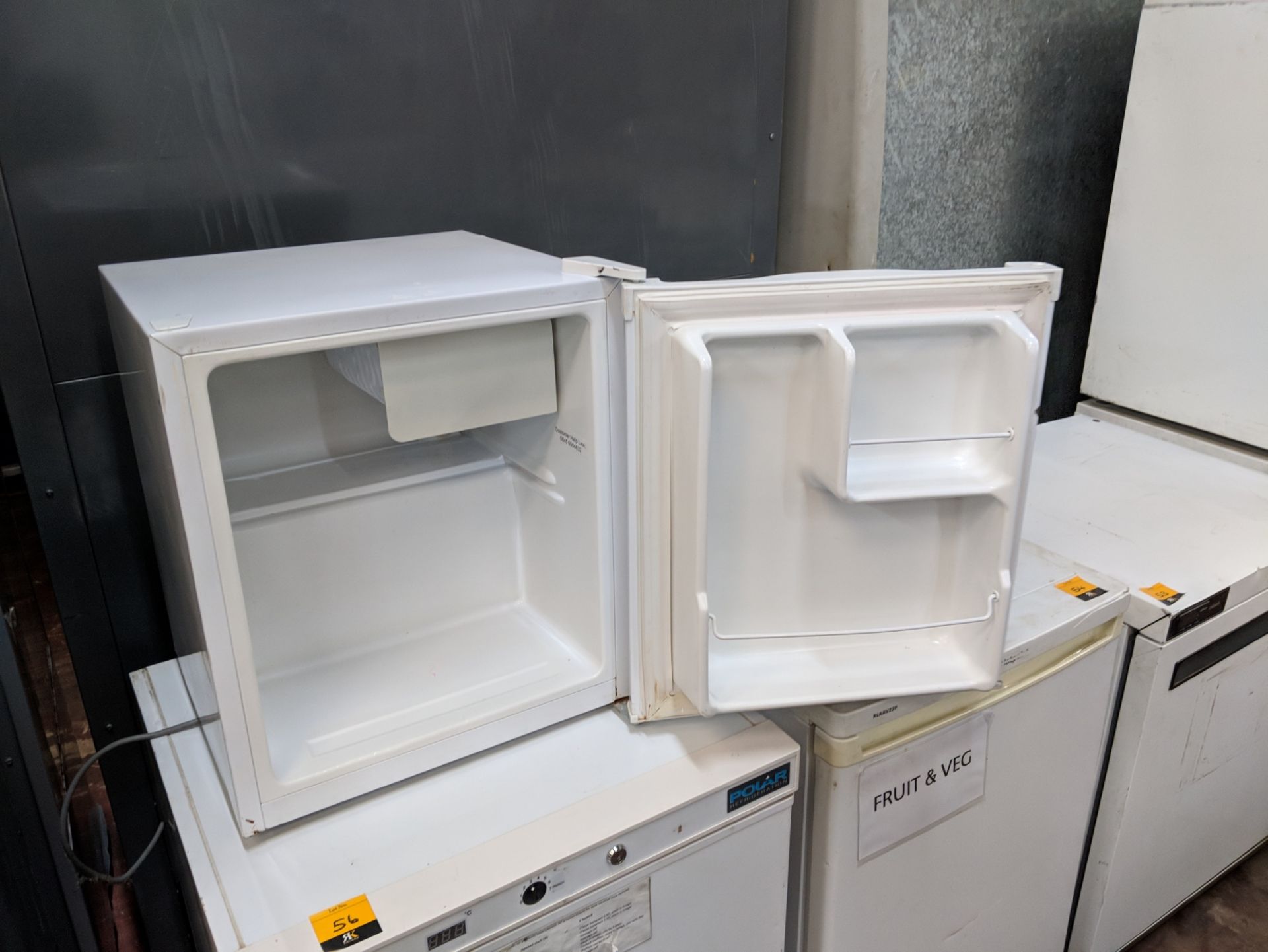 Compact fridge with mini ice box IMPORTANT: Please remember goods successfully bid upon must be paid - Image 2 of 2