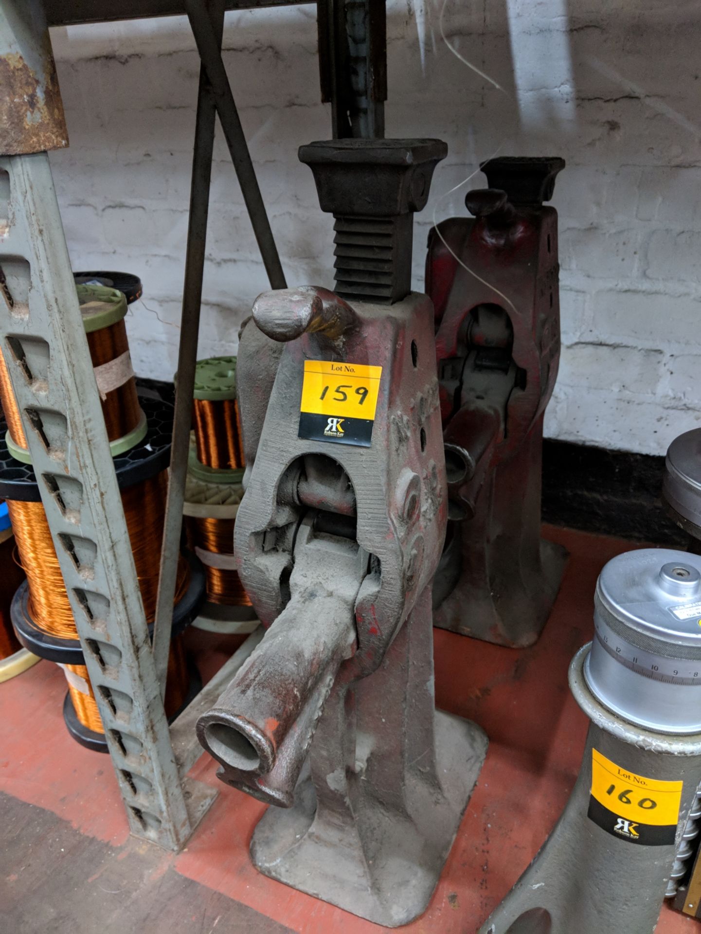 Pair of 10 tonne machine jacks This is one of a number of lots from C & C Engineering (Nelson) Ltd -