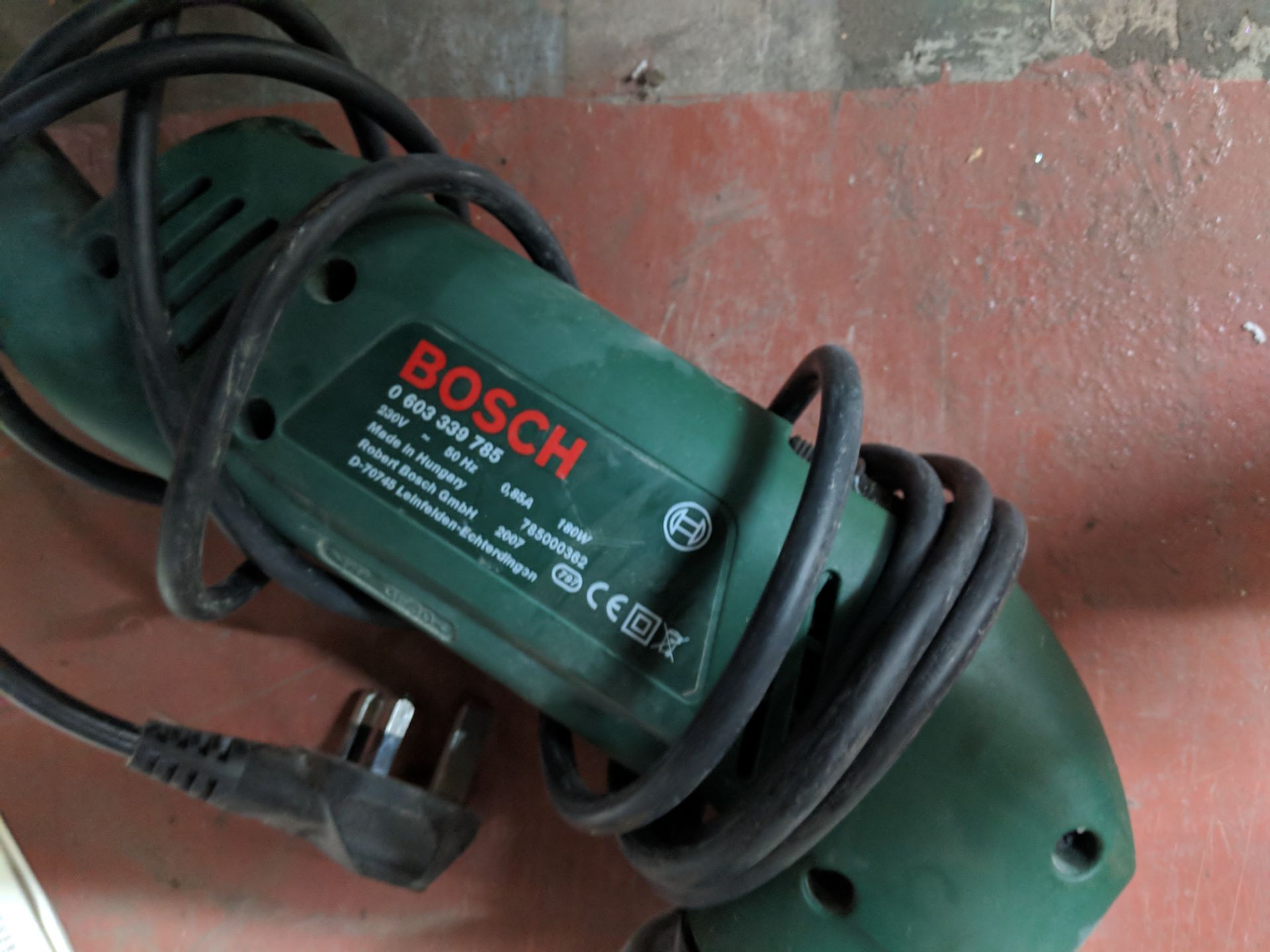 Bosch model PDA180E sander IMPORTANT: Please remember goods successfully bid upon must be paid for - Image 3 of 3