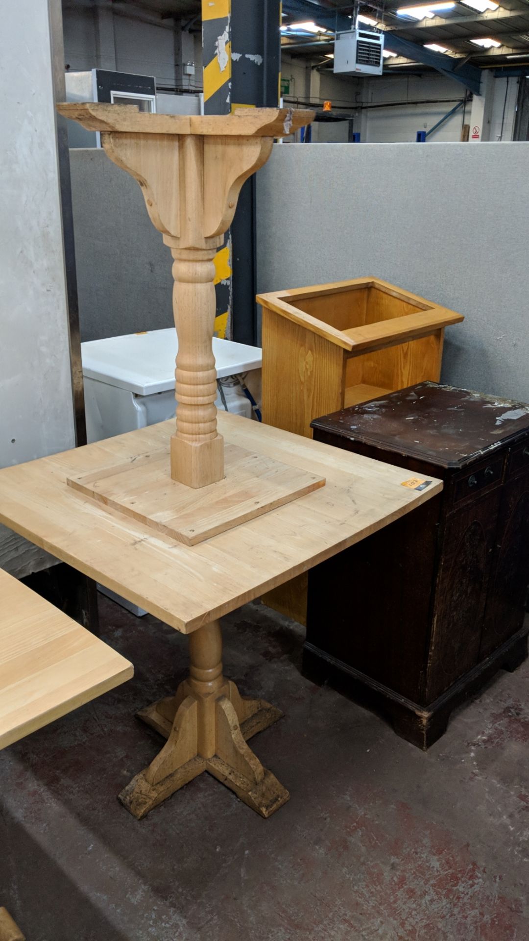 6 assorted pieces of wooden furniture comprising 4 square tables, traditional style cupboard plus - Image 4 of 6