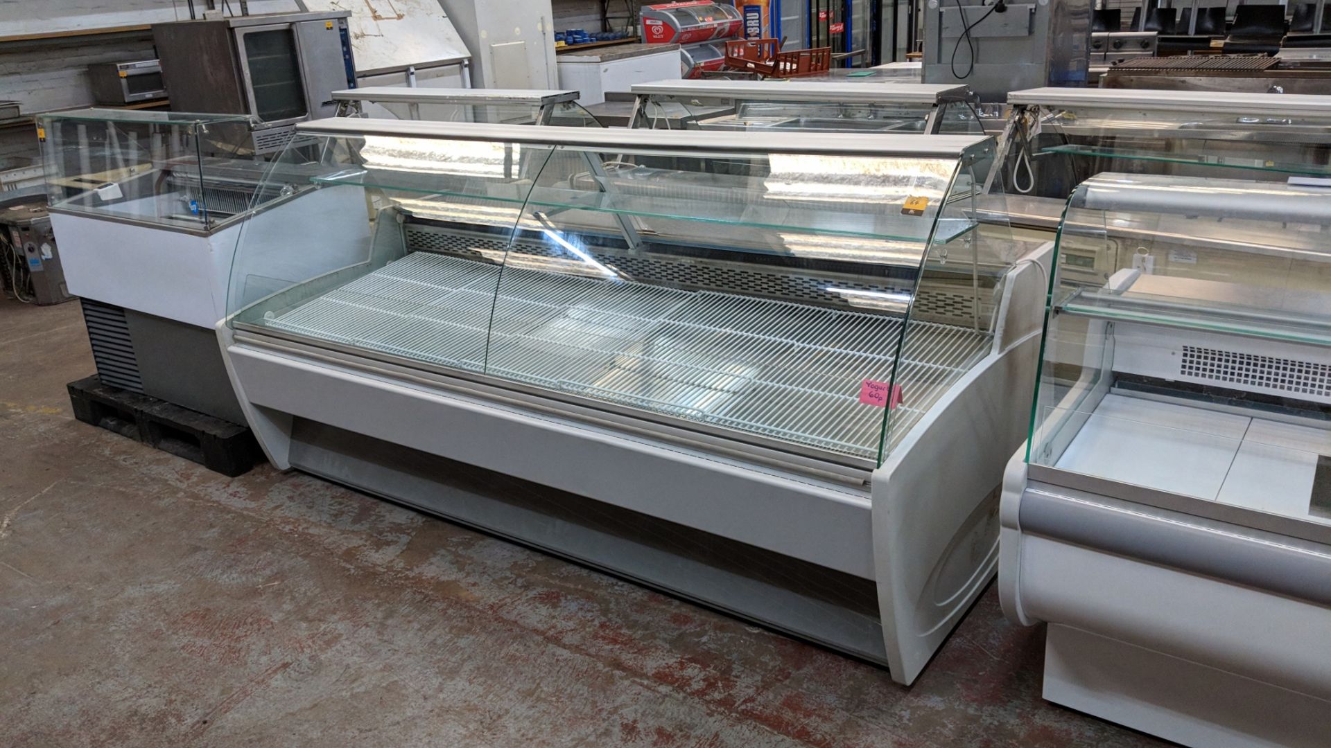 Frilixa Maxime large refrigerated serve over counter circa 2500mm long IMPORTANT: Please remember - Bild 13 aus 14