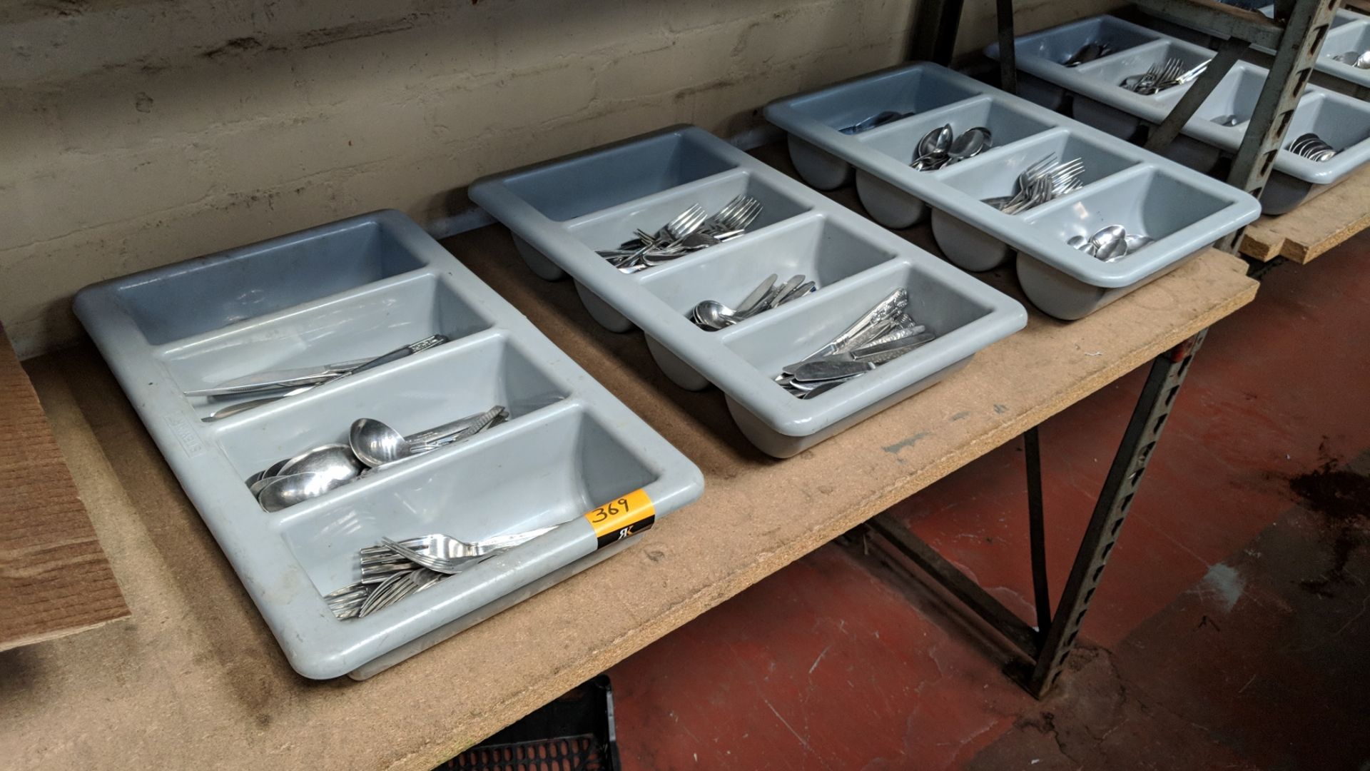 3 cutlery trays and their contents containing a wide variety of cutlery IMPORTANT: Please remember