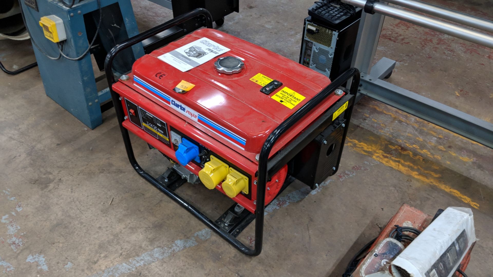 Clarke power generator model FG3050 Please note that this auction is linked to the LED lighting sale