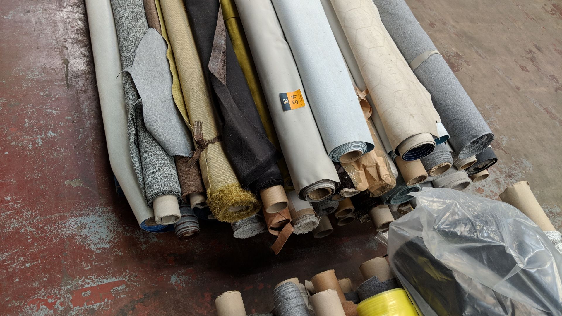 The contents of a pallet consisting of a vast quantity of upholstery fabric IMPORTANT: Please - Image 3 of 5