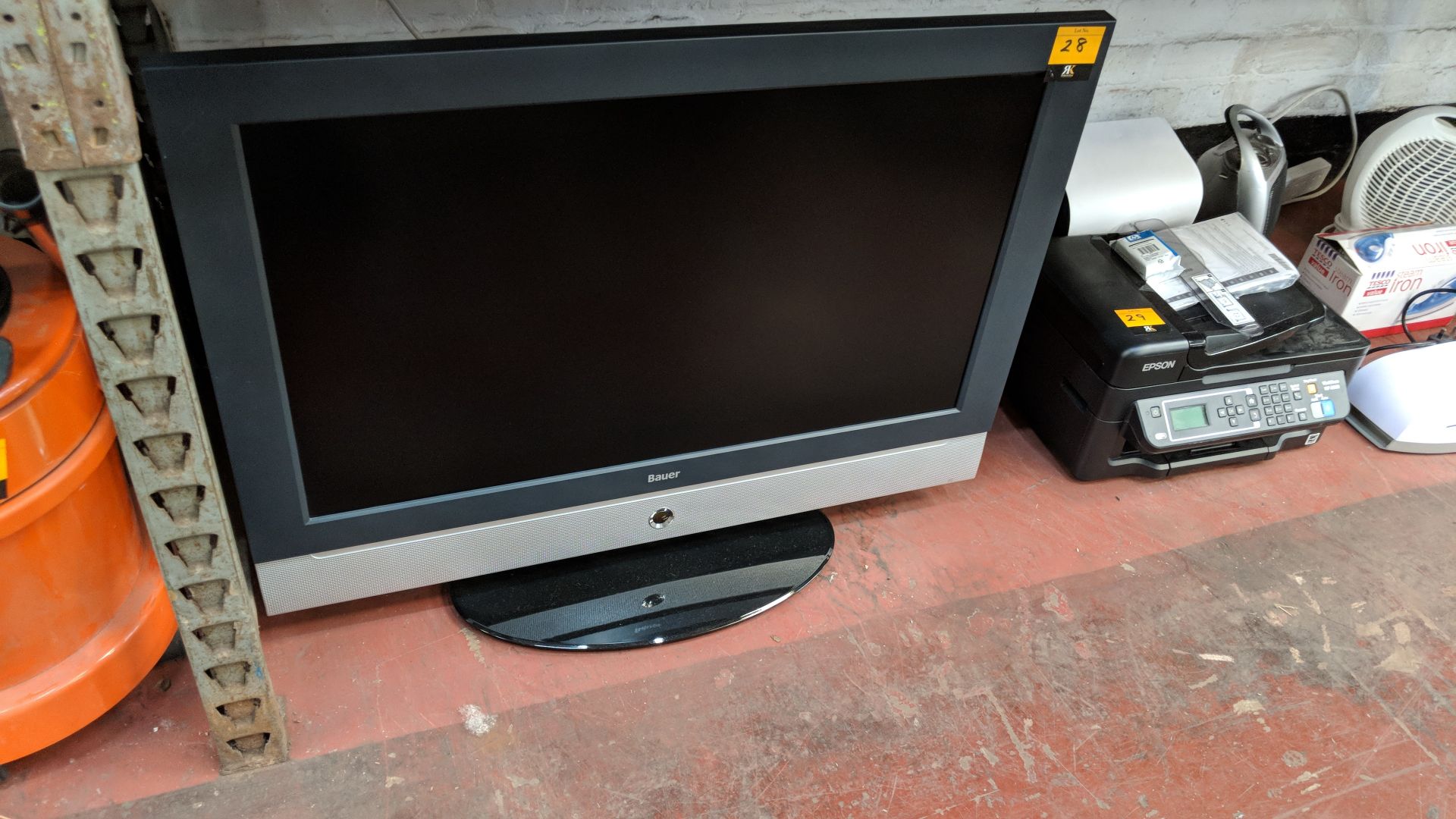 Bauer 32" LCD TV IMPORTANT: Please remember goods successfully bid upon must be paid for and