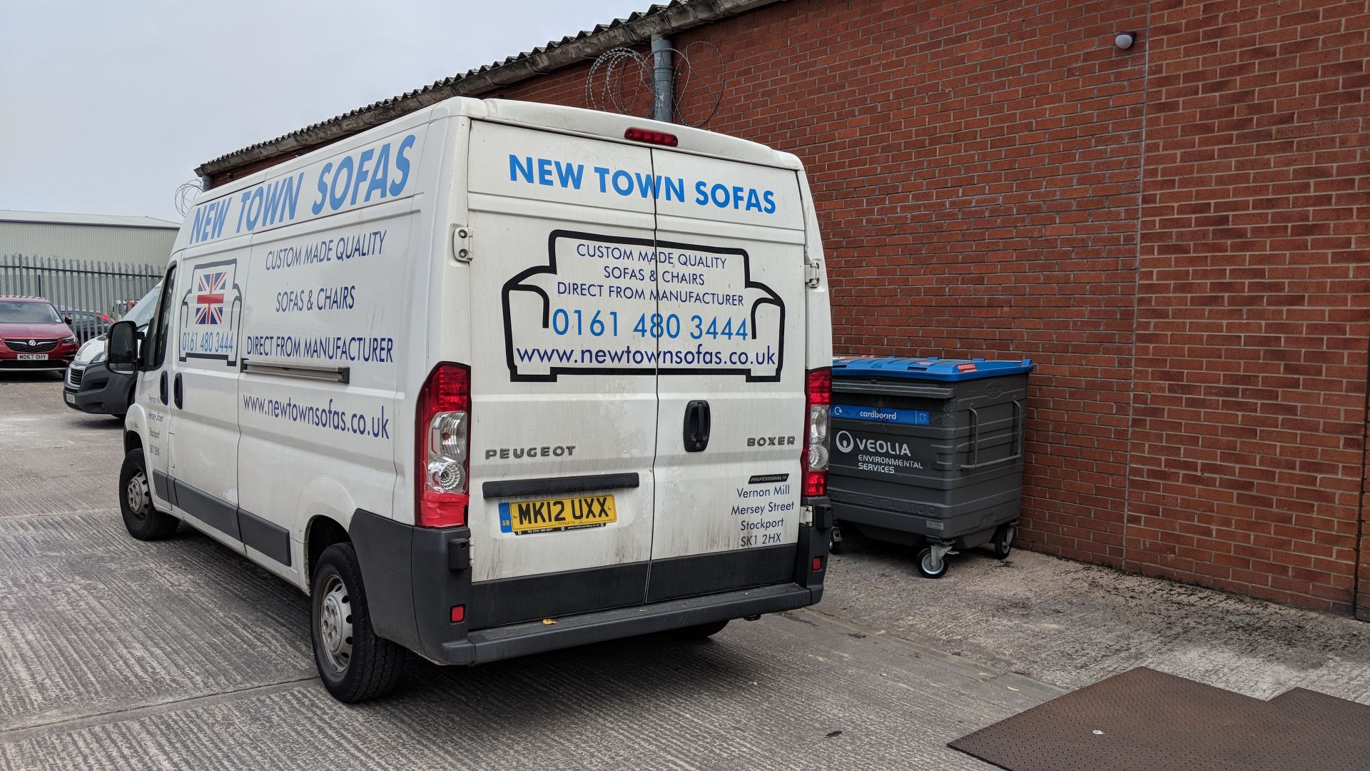 2012 Peugeot Boxer 335 L3 H2 Professional HDi panel van, registration MK12 UXX. 6 speed manual - Image 4 of 12