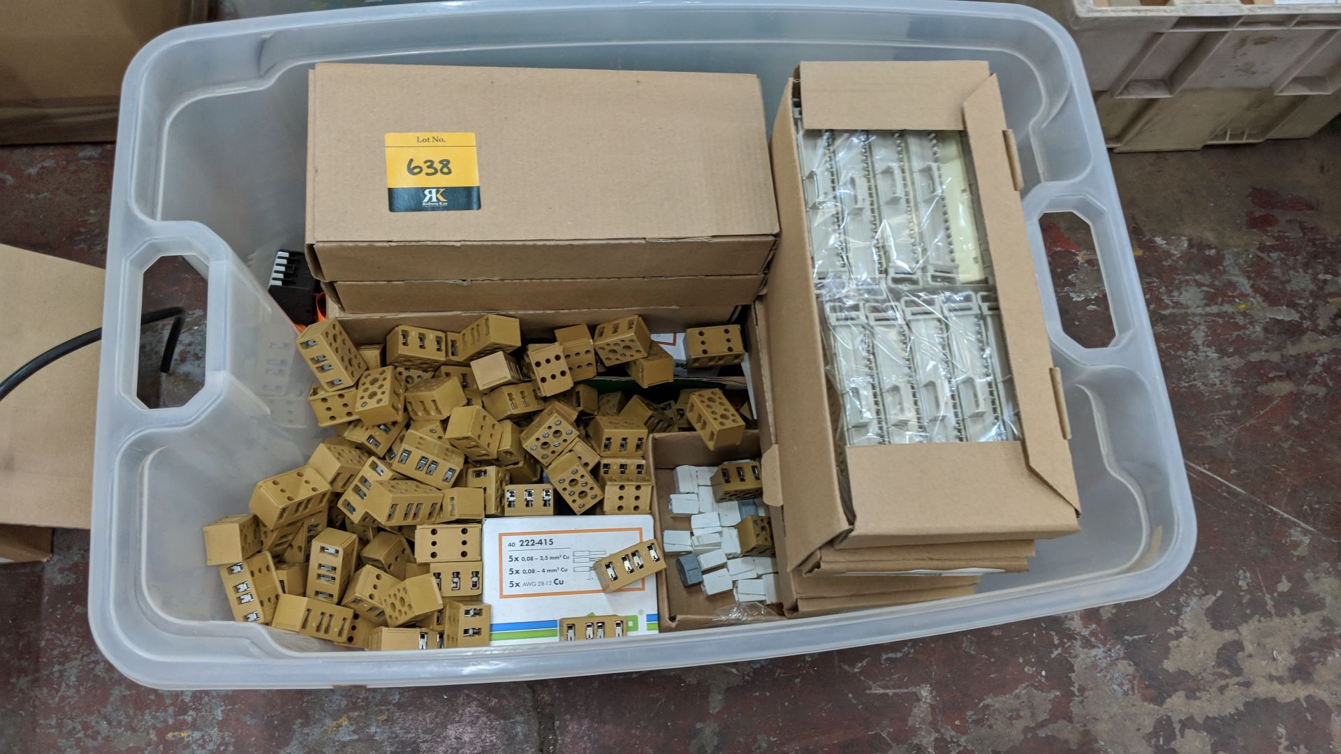 Contents of 2 crates of assorted electrical connectors - crates excluded The vast majority of - Image 3 of 5