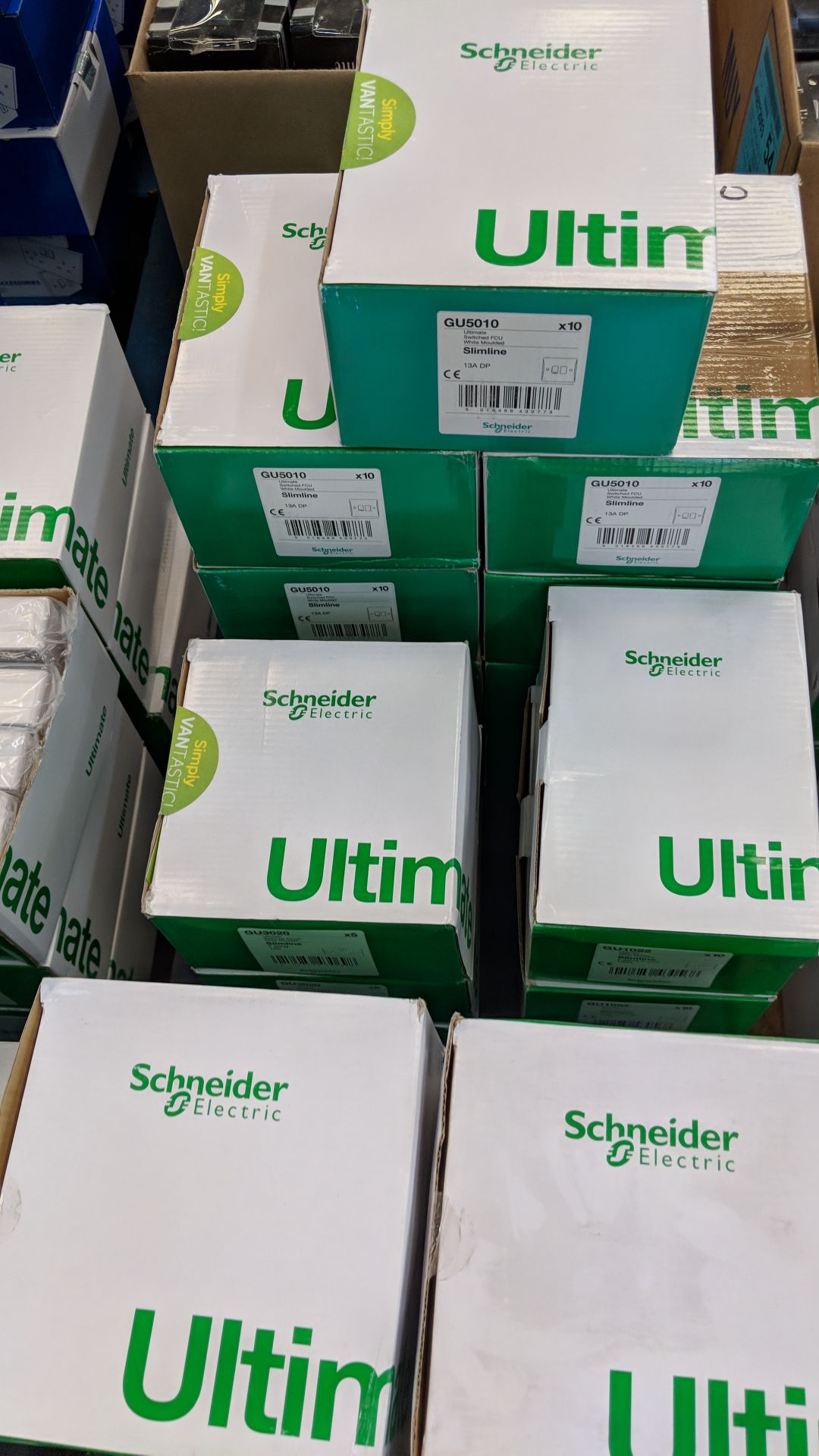 Approx. 50 boxes of assorted Schneider Electric Ultimate plates, sockets, switches and more The vast - Image 6 of 7