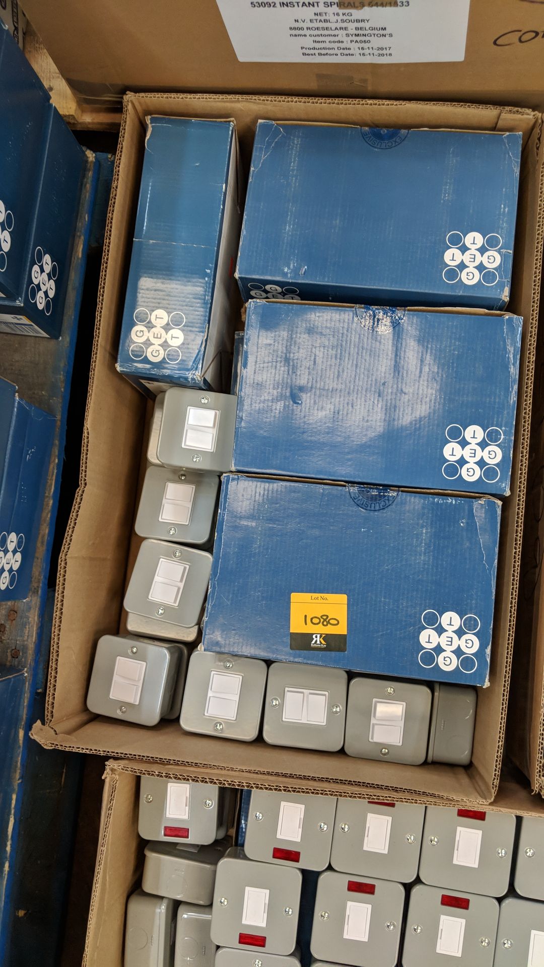 Contents of a box of assorted GET metalclad switches The vast majority of products in this auction - Image 2 of 3