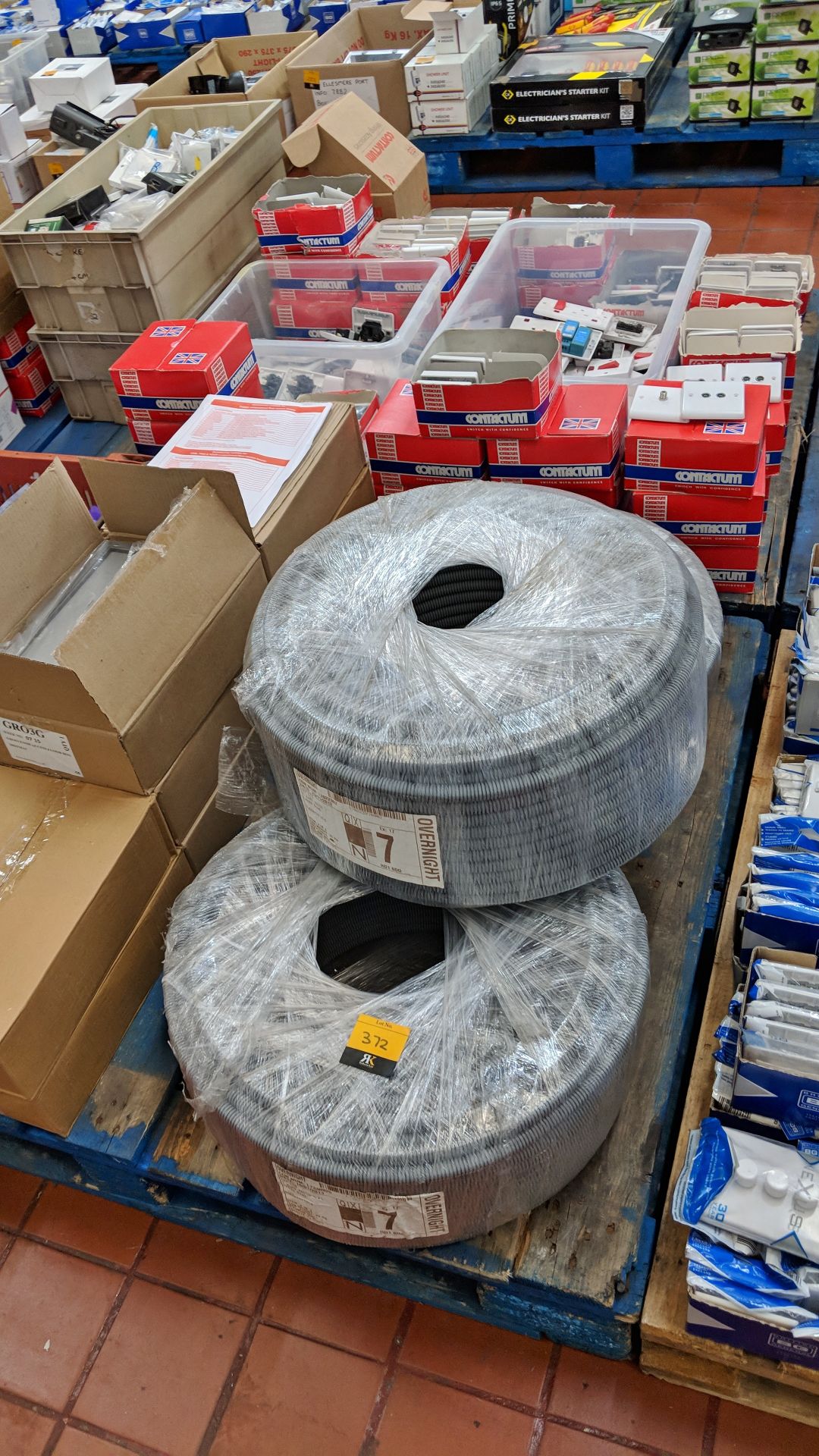 3 off large reels of flexible plastic ducting/tubing The vast majority of products in this auction - Image 2 of 3