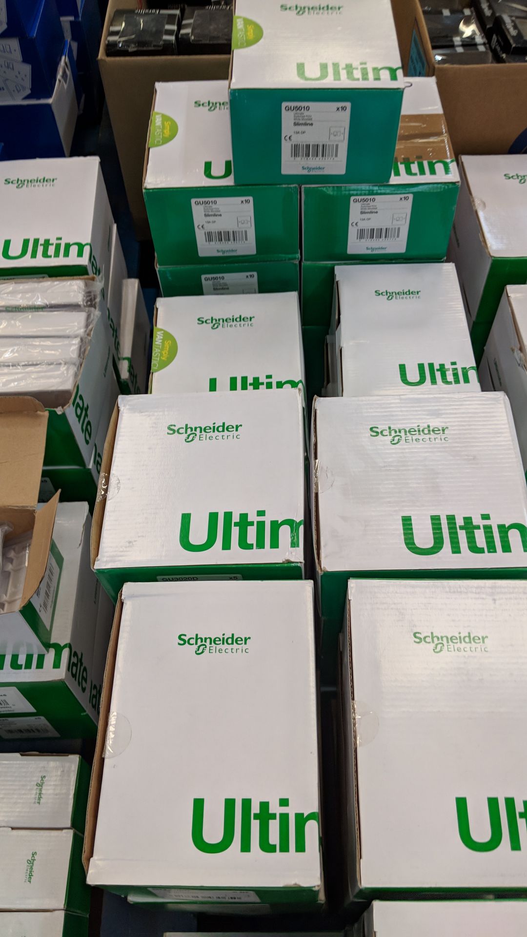 Approx. 50 boxes of assorted Schneider Electric Ultimate plates, sockets, switches and more The vast - Image 5 of 7