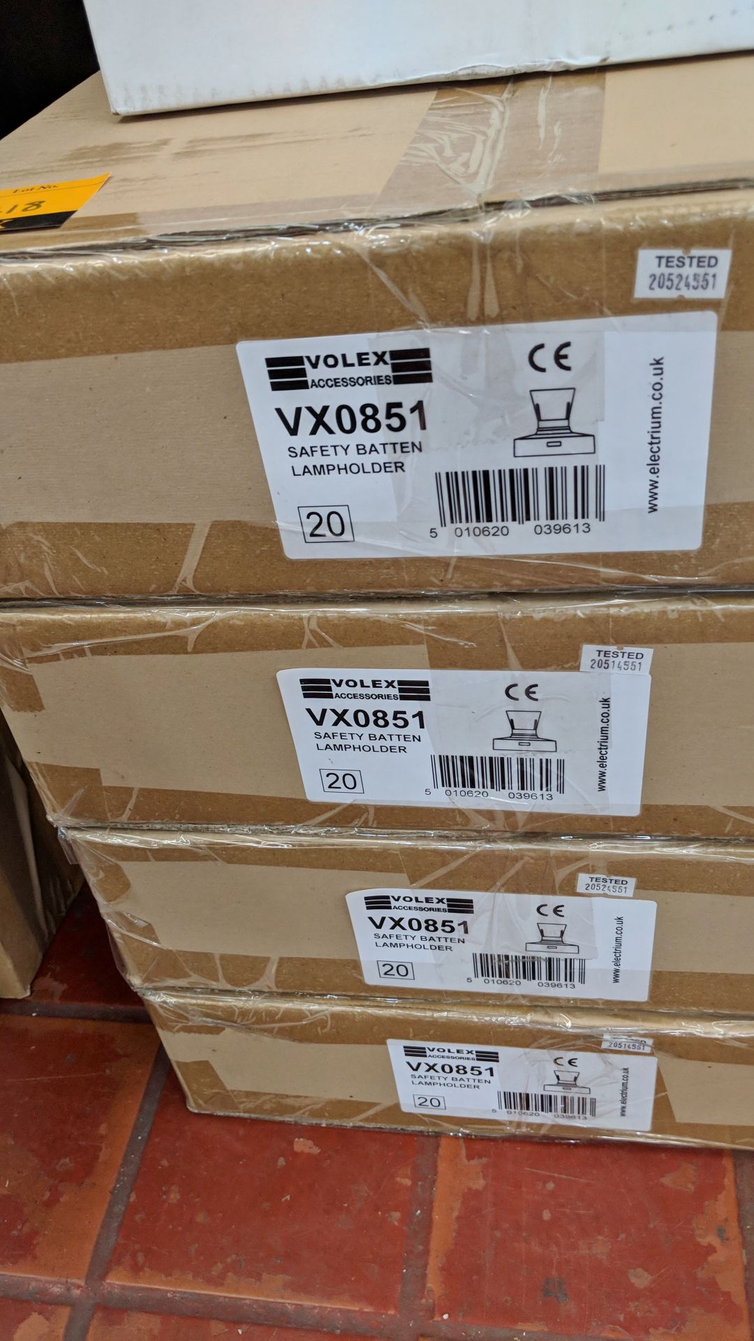 5 boxes of Volex safety batten lamp holders, four boxes containing 20 items and one box containing - Image 3 of 3