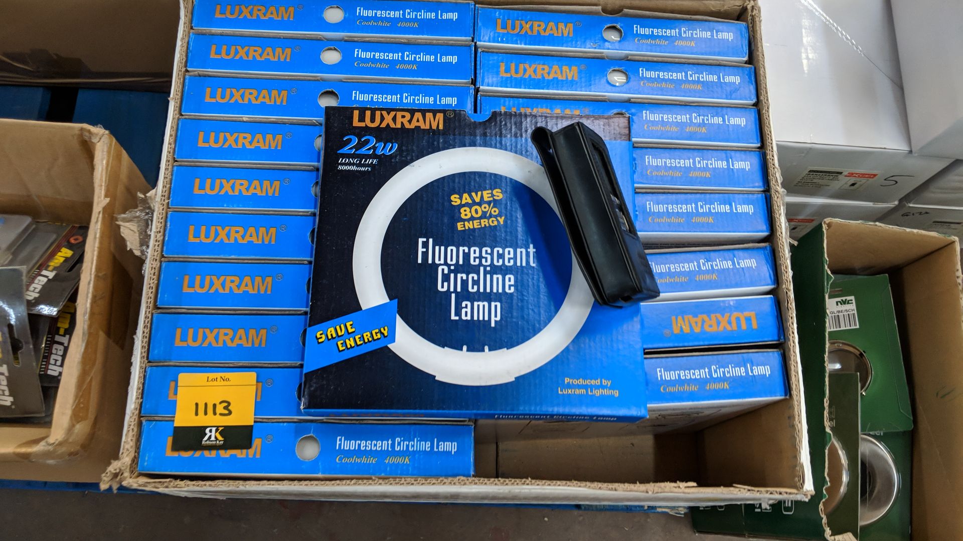 19 off Luxram 22W fluorescent Circline lamps The vast majority of products in this auction appear - Image 2 of 3