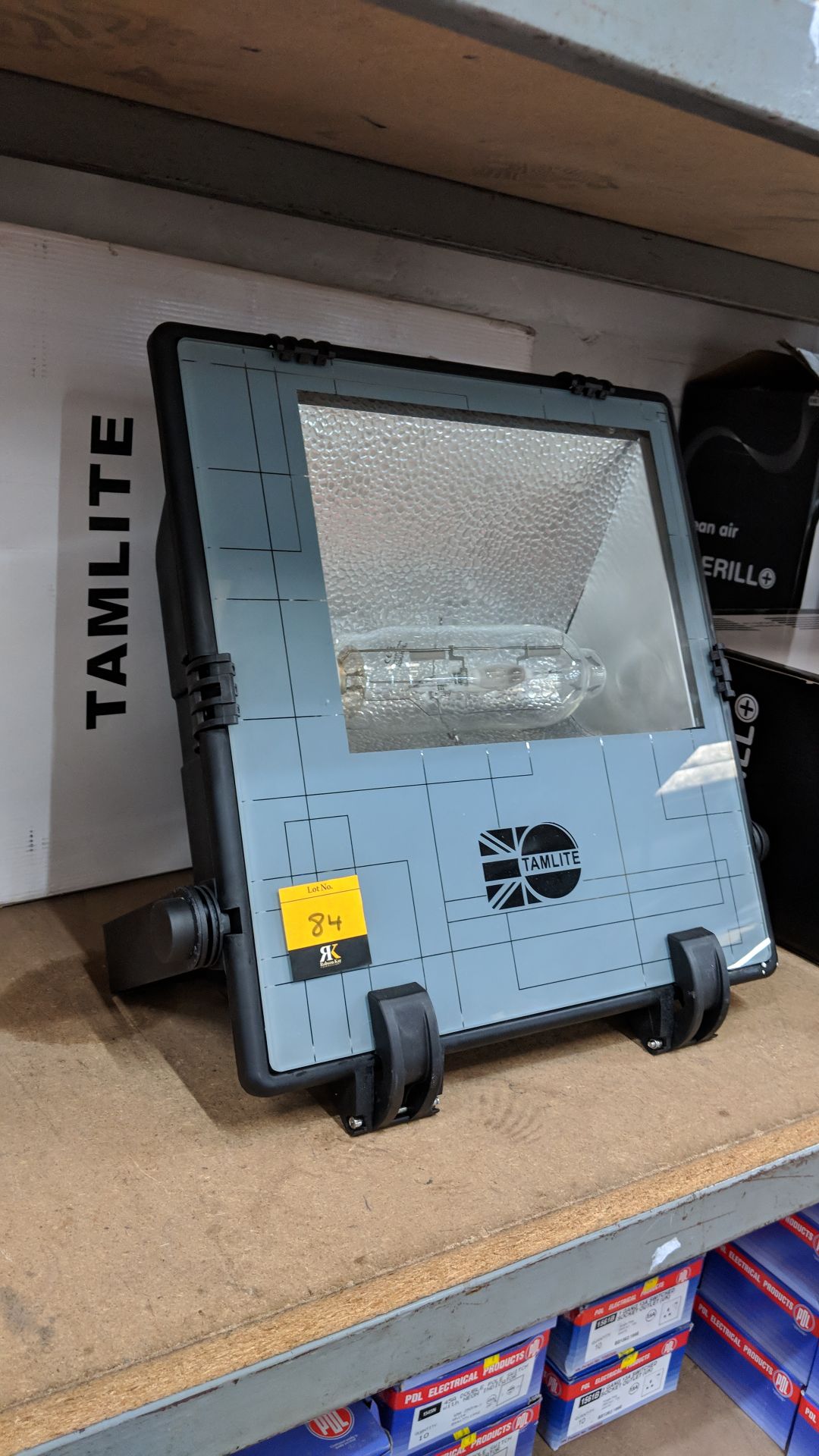 Tamlite 320W floodlight The vast majority of products in this auction appear new, complete and