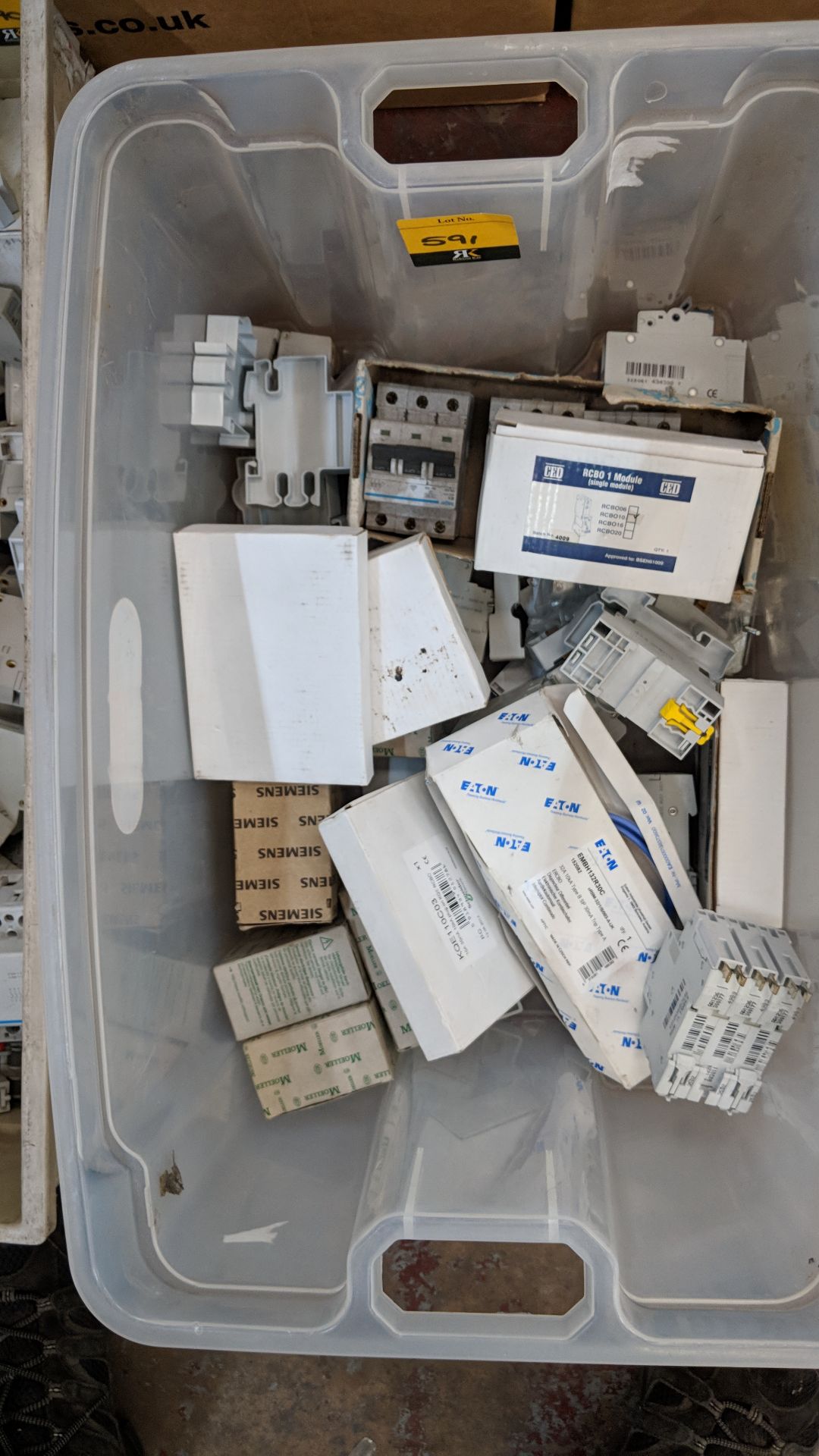 Contents of a crate of assorted fused switches - crate excluded The vast majority of products in - Image 5 of 5