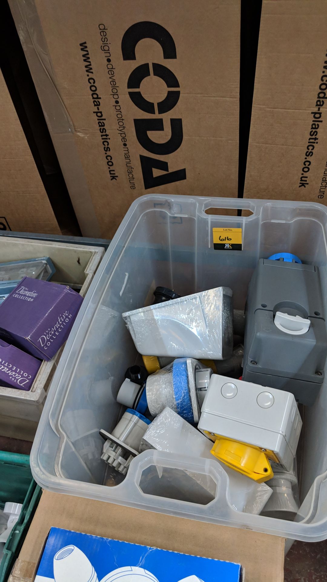Contents of a crate of heavy-duty sockets and related items - crate excluded The vast majority of
