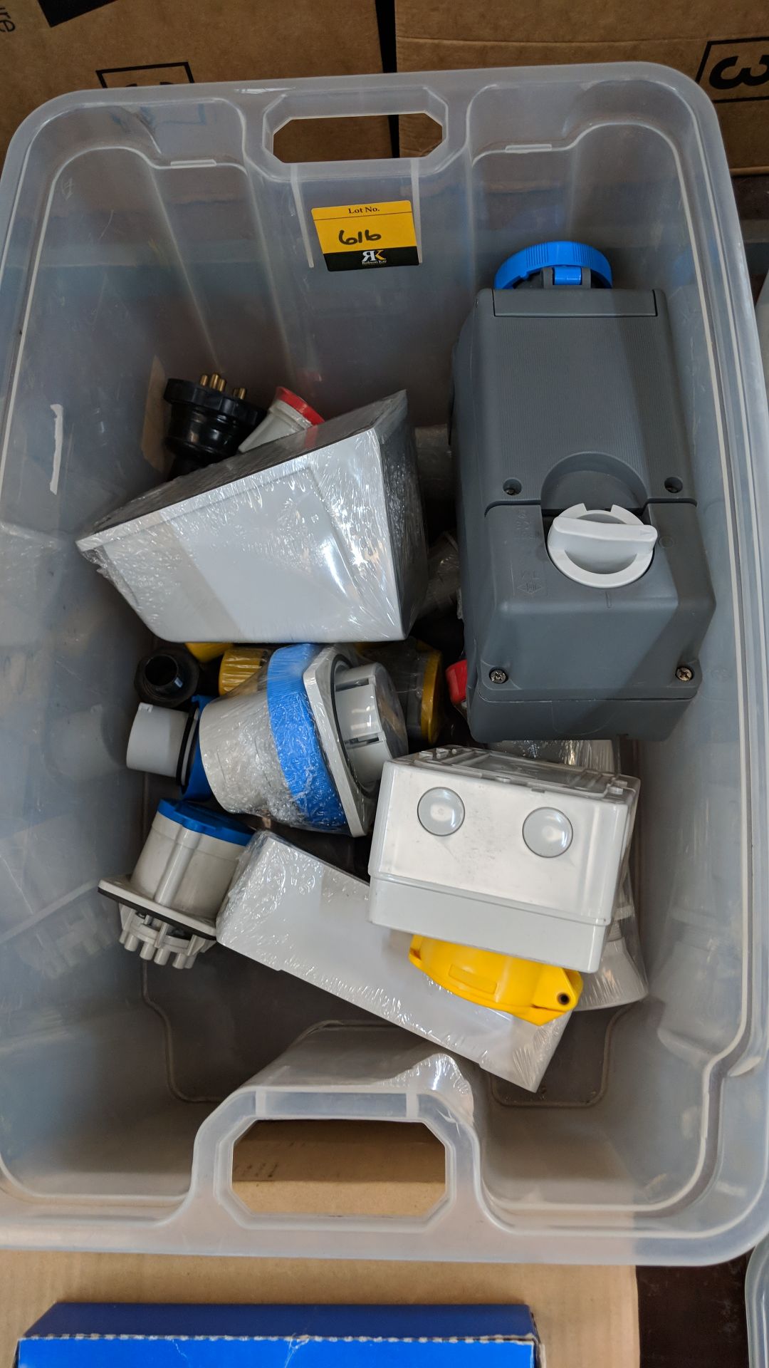 Contents of a crate of heavy-duty sockets and related items - crate excluded The vast majority of - Image 3 of 3