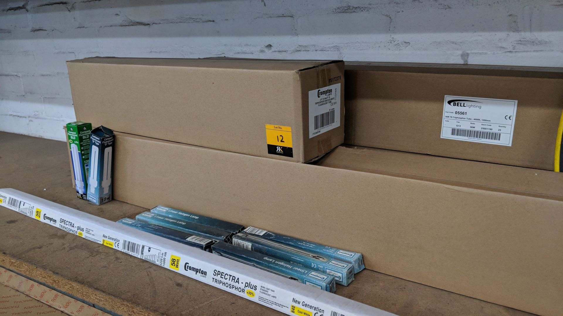 4 assorted boxes of fluorescent tubes plus a quantity of other bulbs, starters and similar The - Image 6 of 6