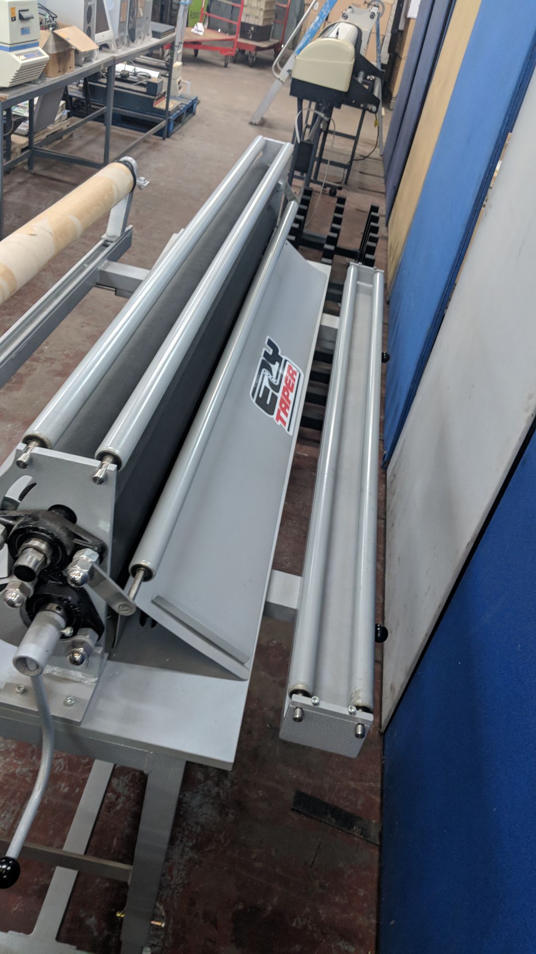 Ezy Taper mobile floor standing laminator - Image 5 of 6