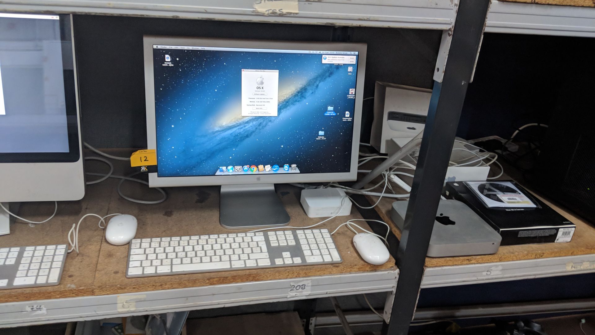 Apple Mac Mini computer with Apple cinema display monitor, including 10 client server software - Image 3 of 9