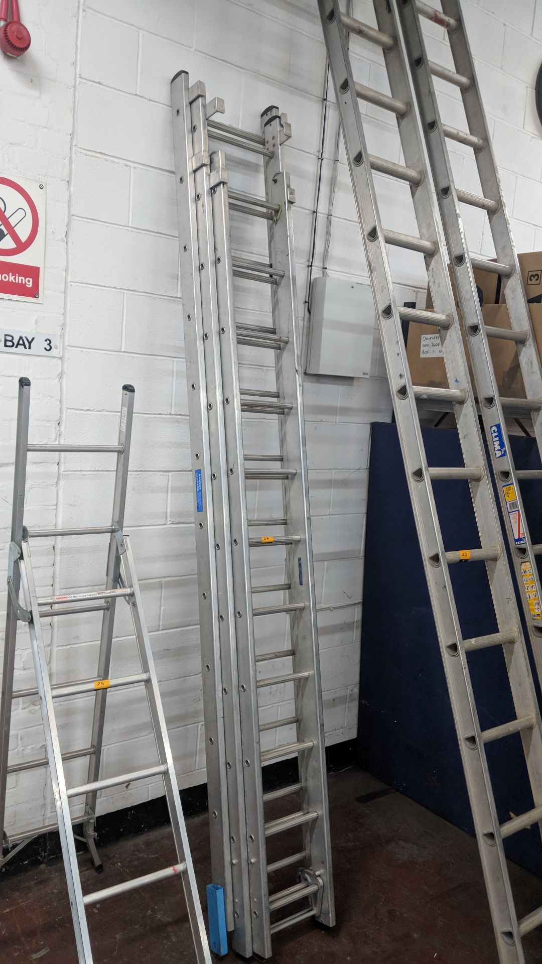 Set of triple rung ladders, the longest section measuring approx. 3200mm long - Image 2 of 4