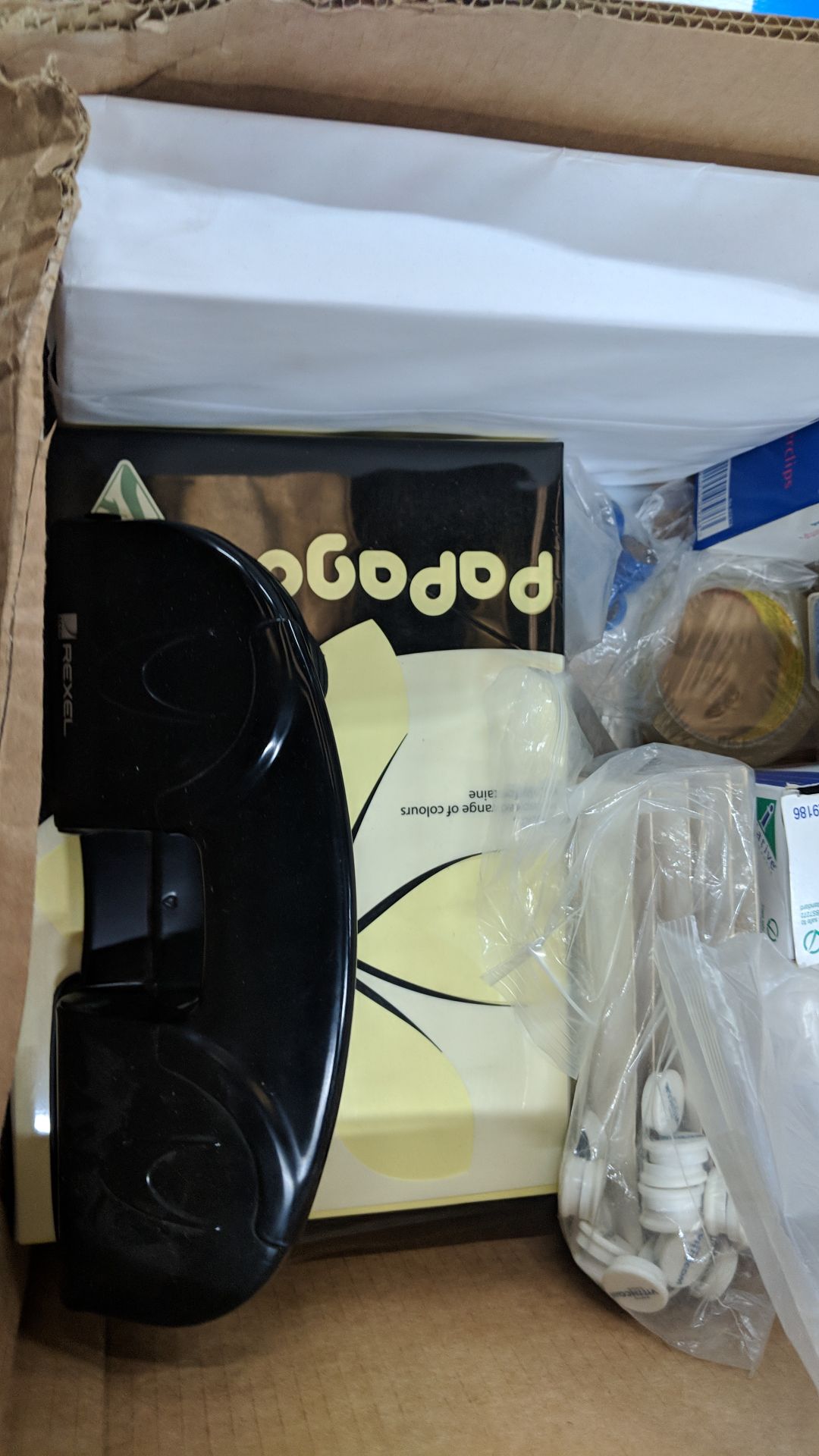 Box of assorted stationery items including Post It Notes, till roll, paper, paper clips, pens etc. - Image 4 of 5