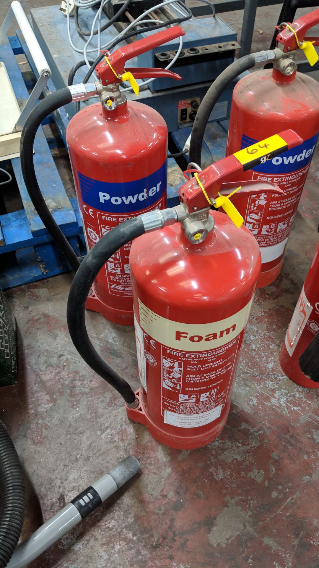 4 off assorted fire extinguishers - Image 2 of 4
