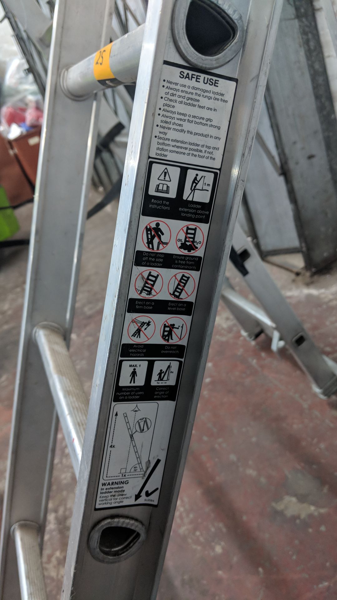 Werner Abru combination ladder system including stabilizer bar at one end - Image 4 of 5