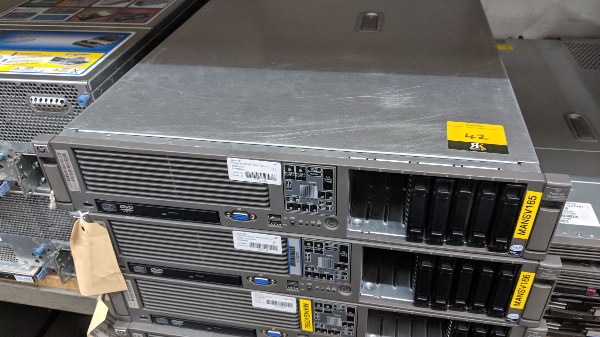 4 off HP Proliant DL380 G5 rack mountable servers with assorted processor & other specifications - Image 3 of 13