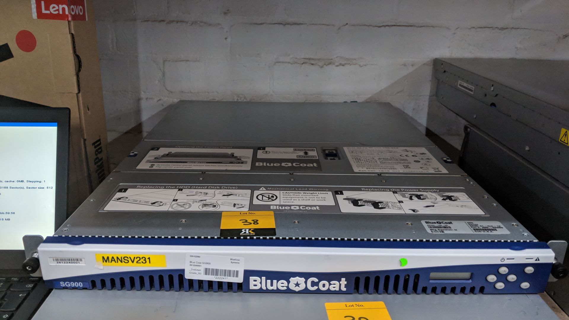 Blue Coat SG900 rack mountable firewall IMPORTANT: Please remember goods successfully bid upon - Image 2 of 6