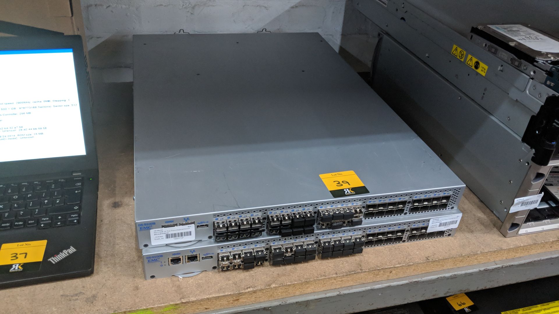 2 off EMC model DS-5100B 24/40-port fibre channel switches IMPORTANT: Please remember goods