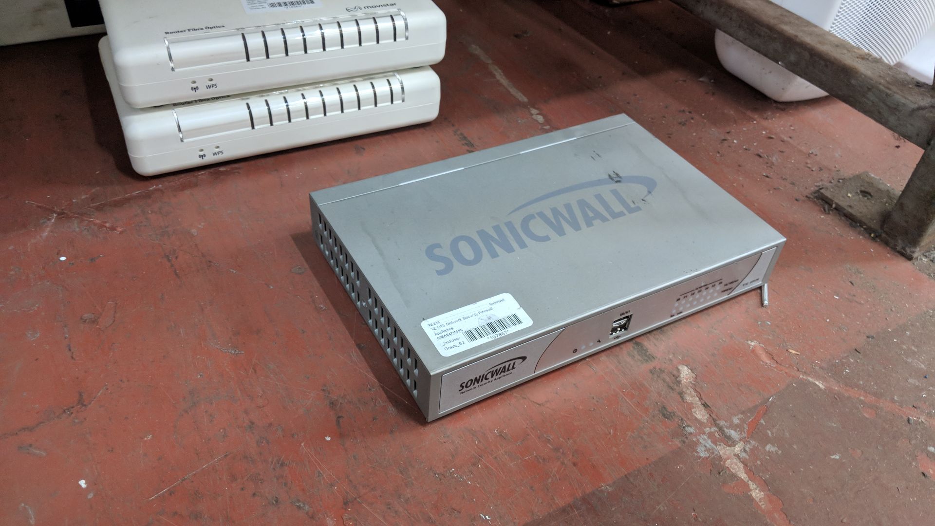 10 off assorted routers & similar as pictured including SonicWall IMPORTANT: Please remember goods - Image 8 of 8