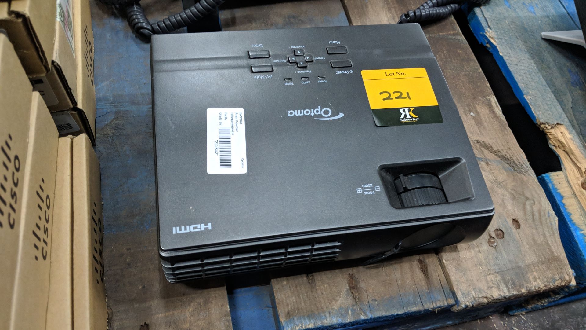 Optoma model DAEPTGUUI compact projector IMPORTANT: Please remember goods successfully bid upon must