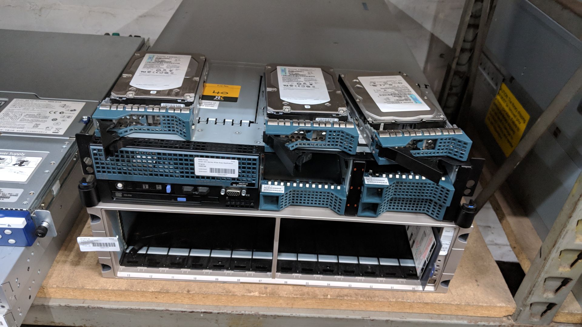 Cisco WAE 600 series wide area application engine incorporating 3 off 300Gb HDDs, plus NetApp 14 bay - Image 7 of 10