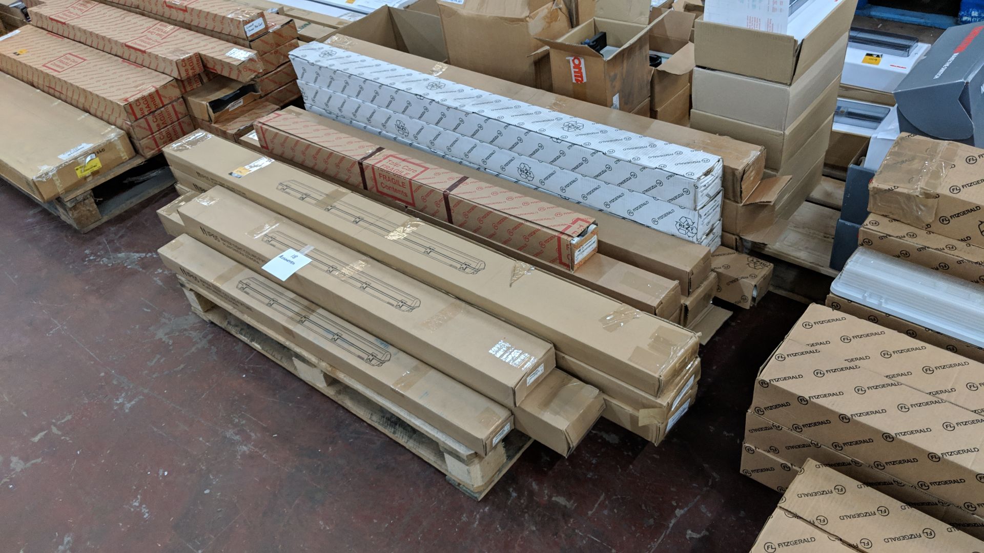 18 off assorted Fitzgerald fluorescent light fittings This lot is one of a number of lots in this