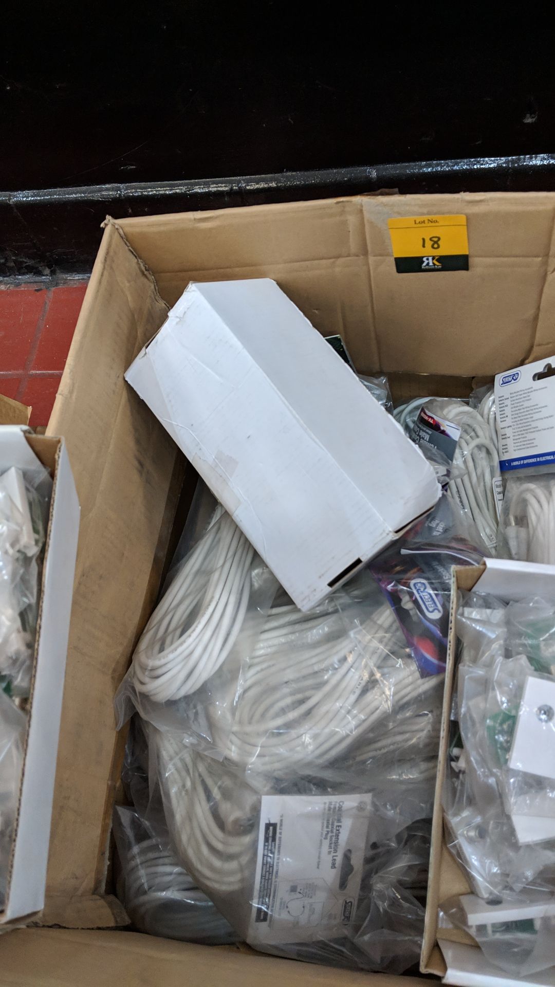 Box of assorted cable, architrave sockets & more This lot is one of a number of lots in this sale - Image 5 of 6