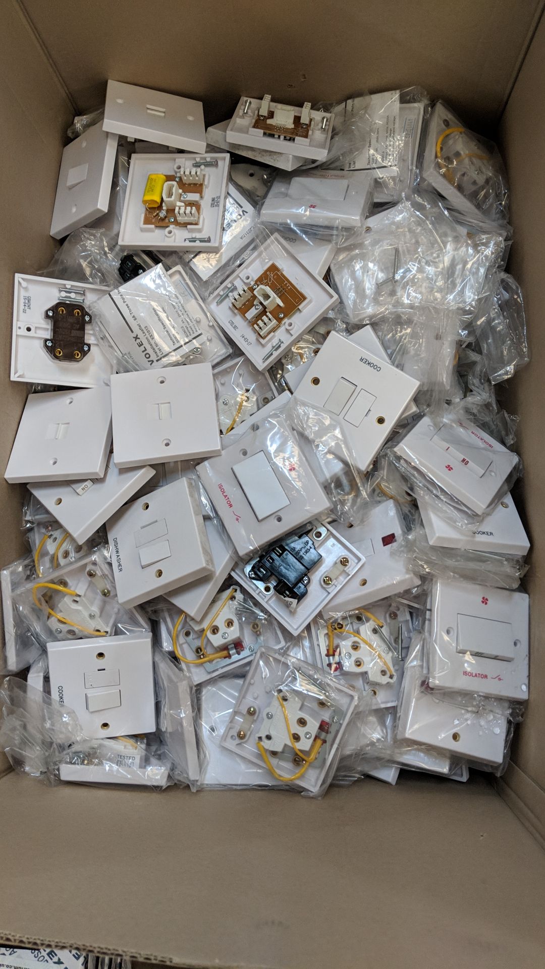 Box of assorted white moulded plastic switches & sockets This lot is one of a number of lots in this - Image 3 of 3