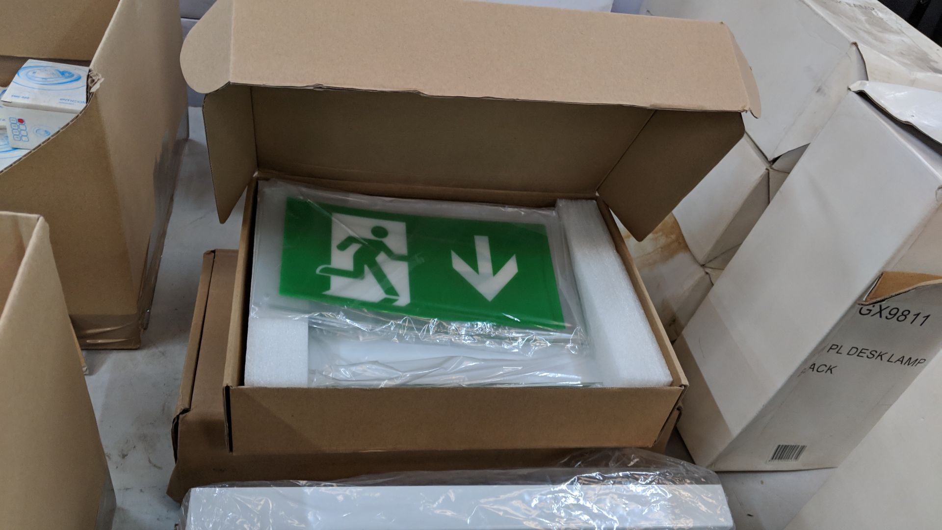 5 off assorted emergency lighting units This lot is one of a number of lots in this sale being - Image 3 of 3