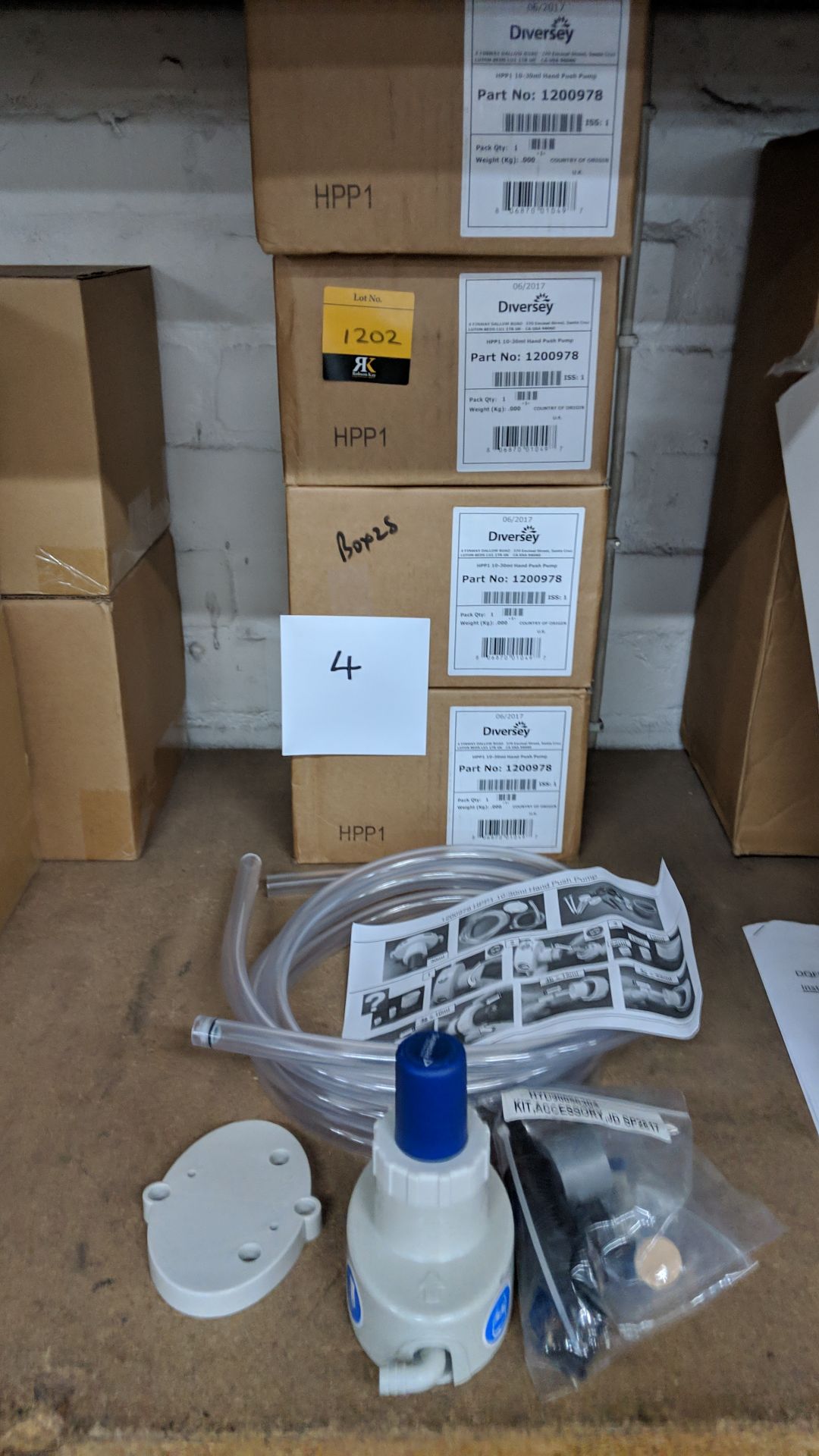 4 off Diversey hand push pumps part no. 1200978 This lot is one of a number of lots being sold on - Image 2 of 6