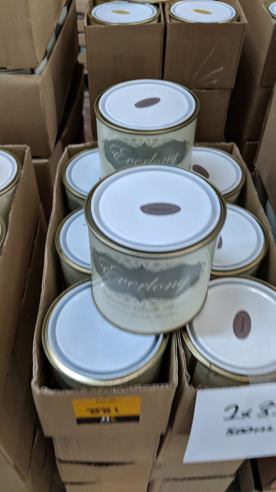 32 off 500ml tins of Everlong branded superior chalk paint - colour Chestnut This lot is one of a - Image 2 of 2