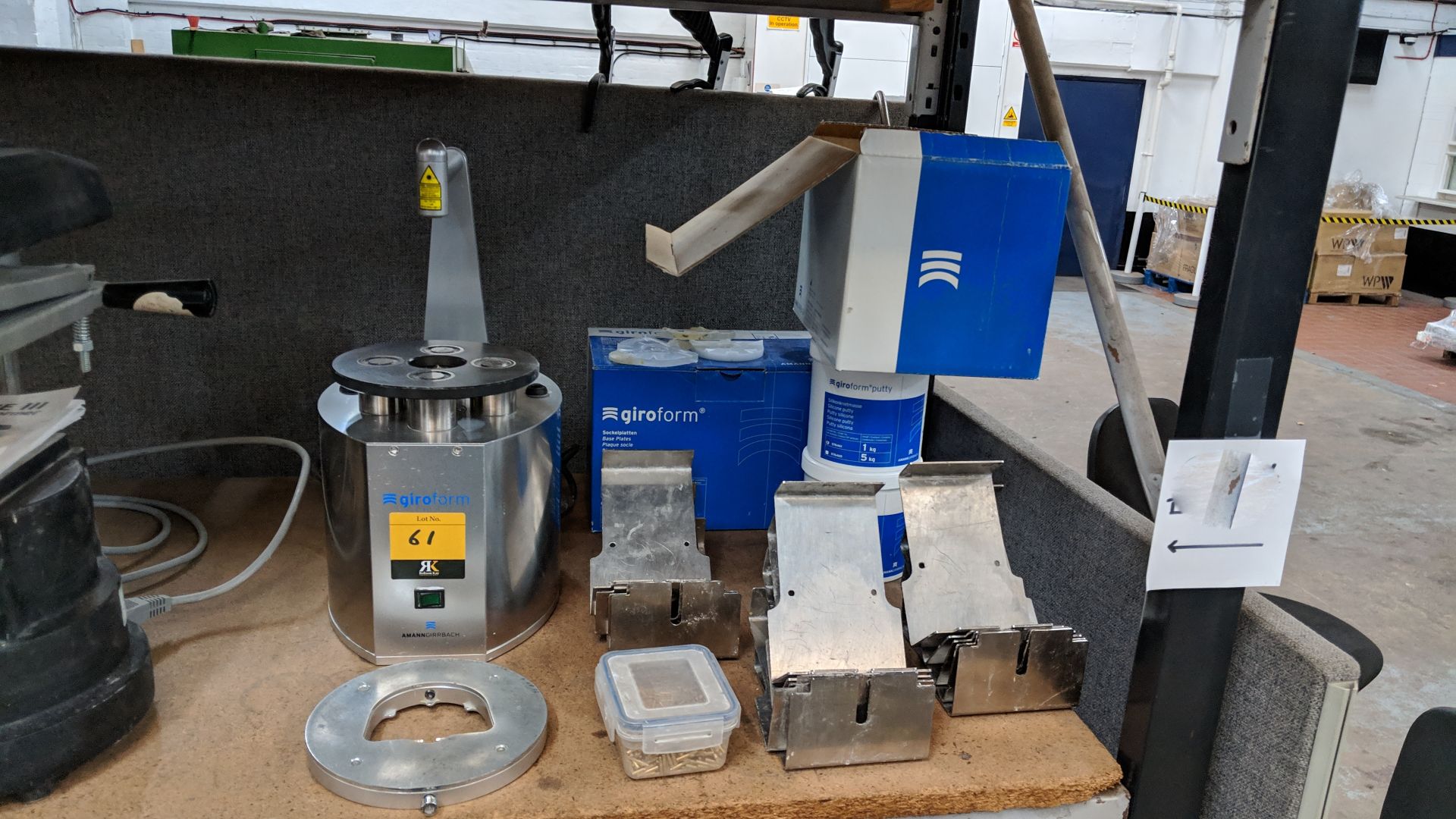 Gyroform benchtop drill system plus quantity of Gyroform ancillaries, mounting plates & other - Image 2 of 9