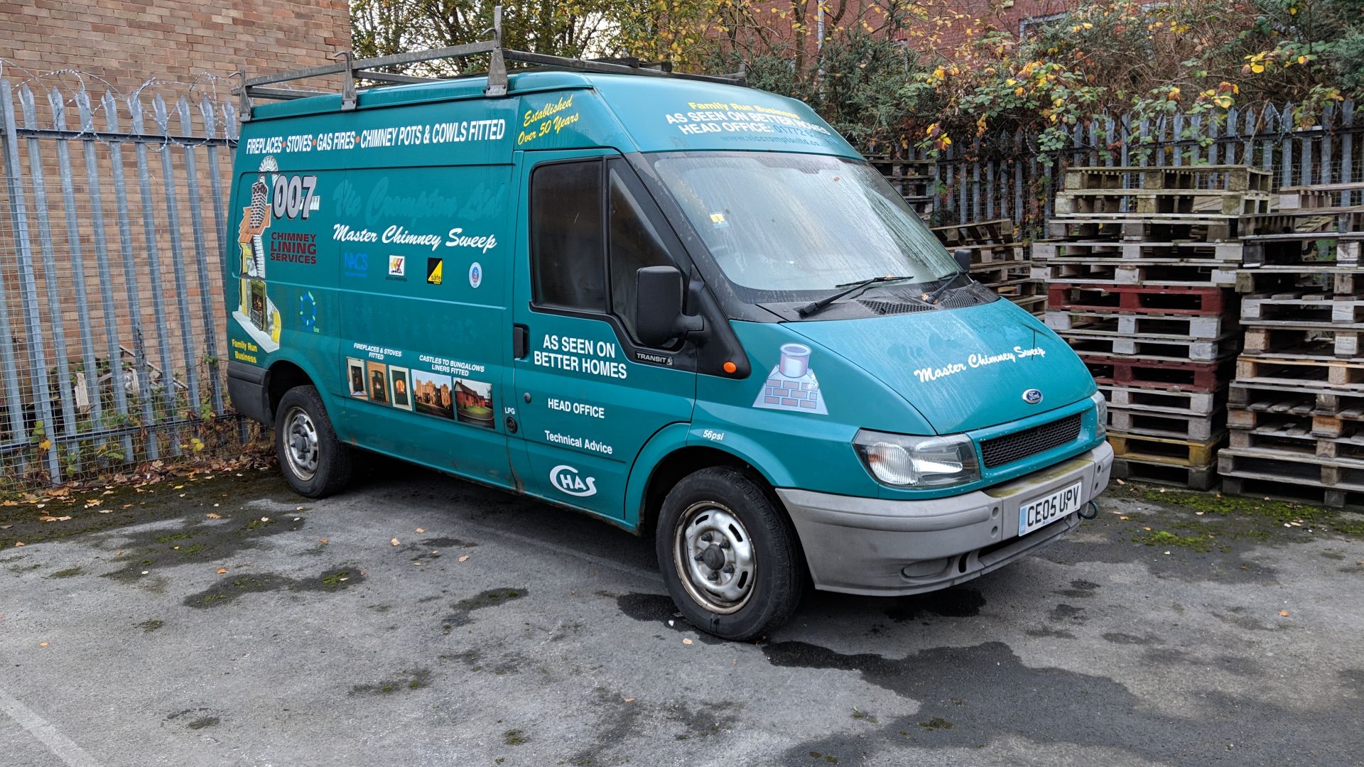 2005 Ford Transit 280 MWB Bi-fuel panel van - Image 2 of 12