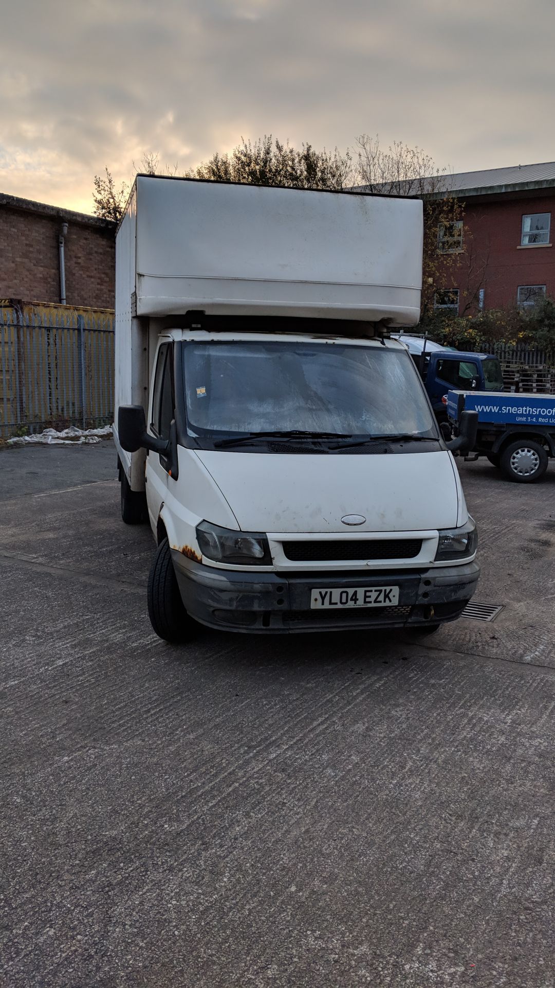 2004 Ford Transit 350 MWB TD Luton Van - Image 3 of 14