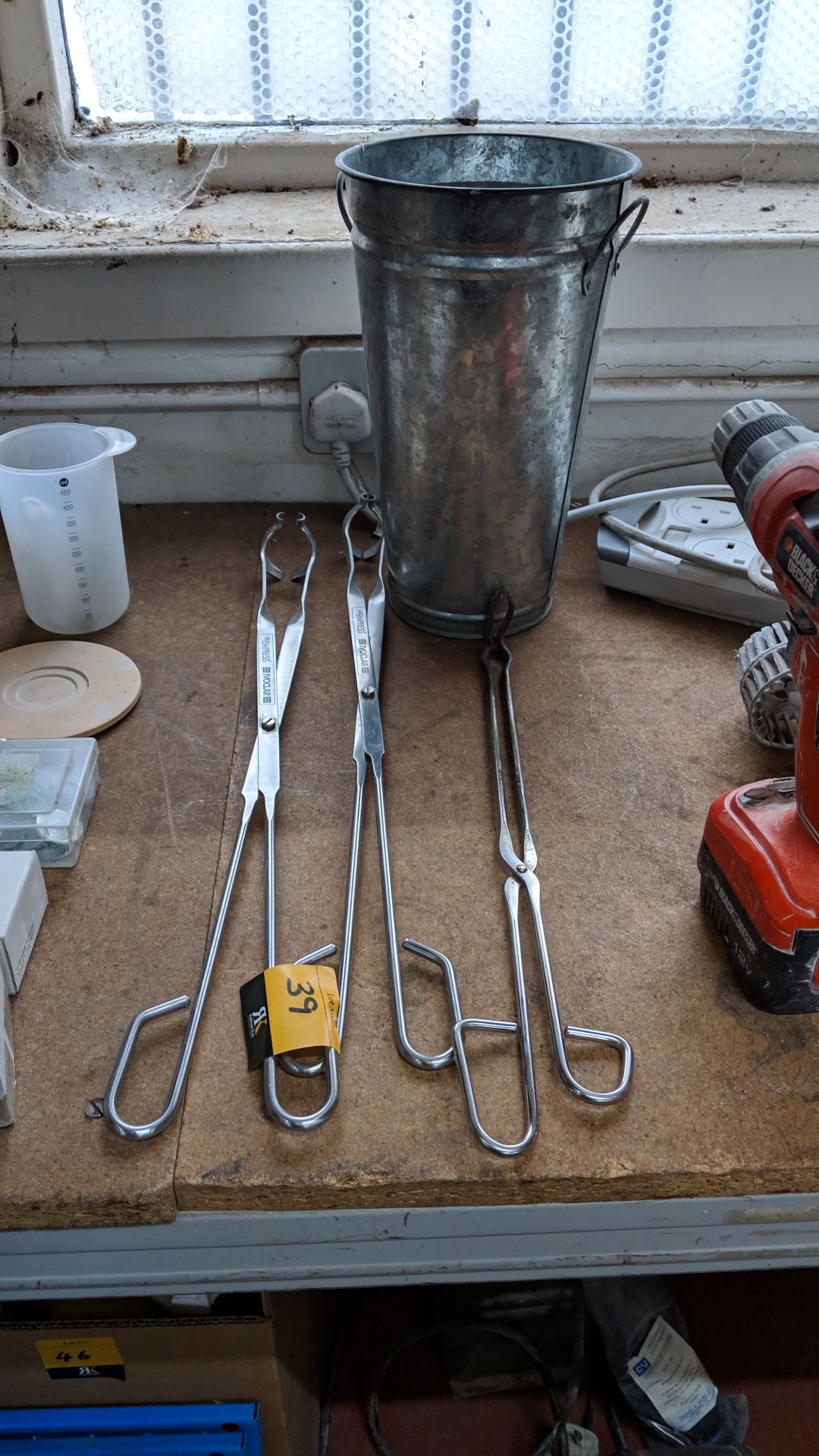 3 off long handled implements by Ivoclar Empress & others plus metal pot for storing same IMPORTANT: