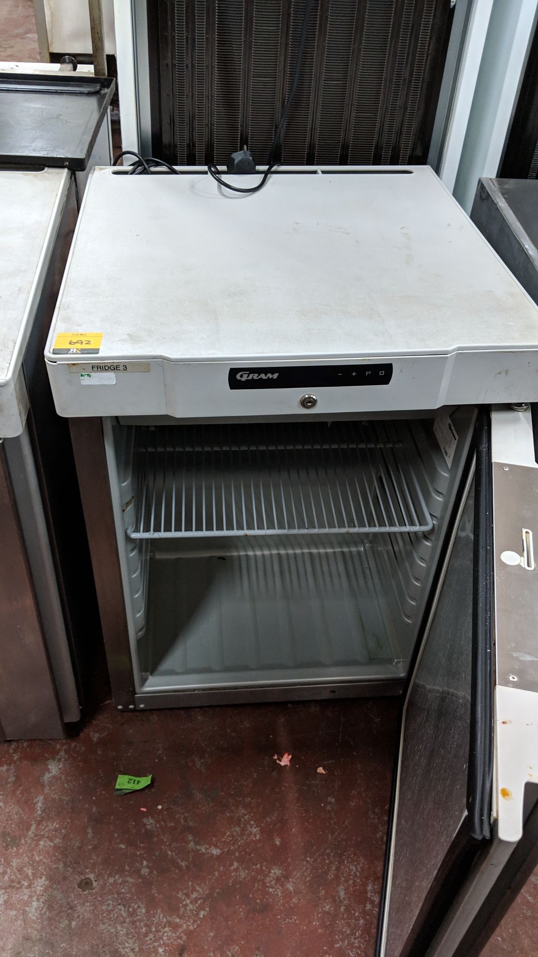Gram stainless steel under counter fridge IMPORTANT: Please remember goods successfully bid upon - Image 3 of 4
