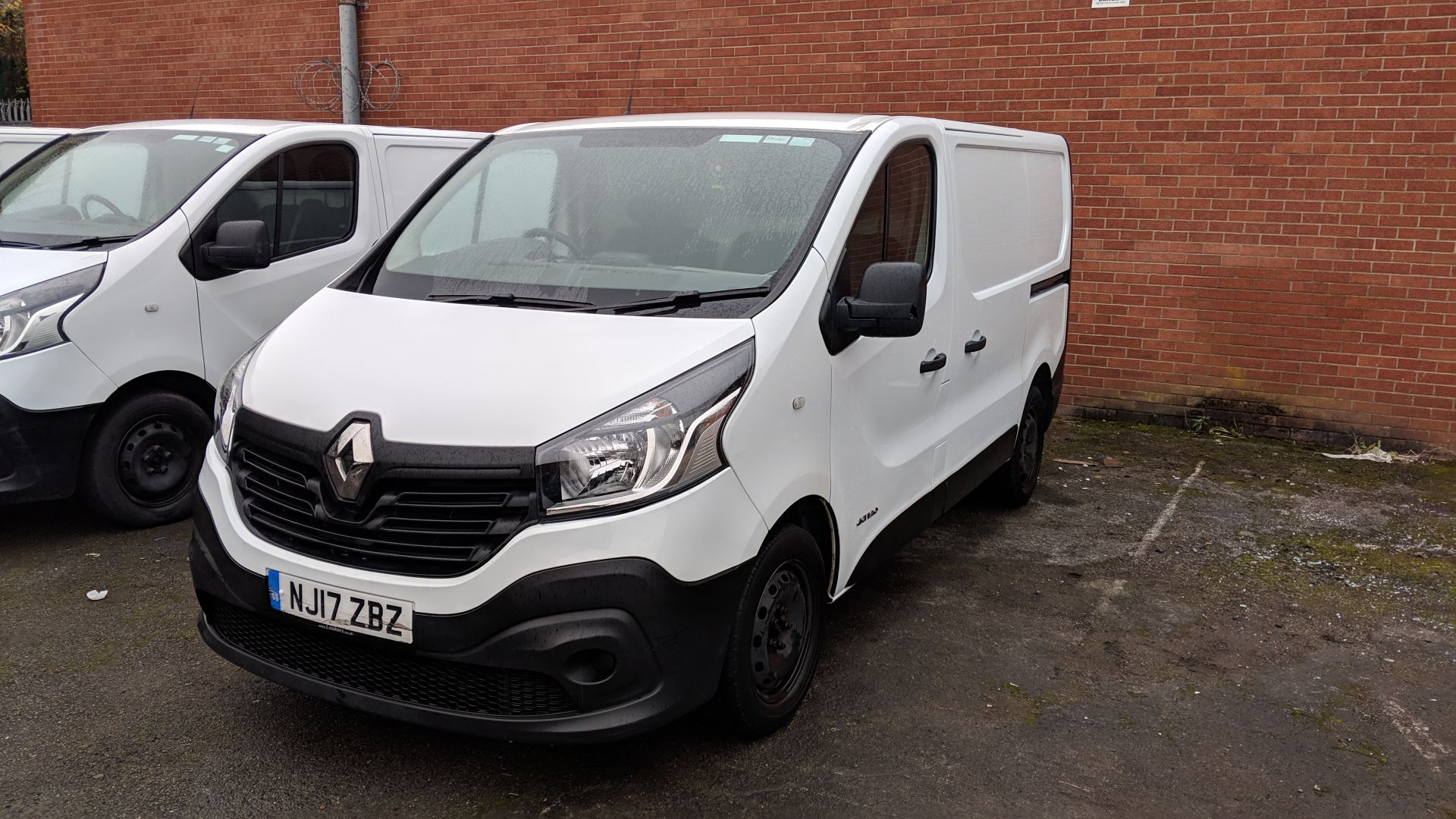 2017 Renault Trafic SL27 DCi 120 Business panel van - Image 2 of 21