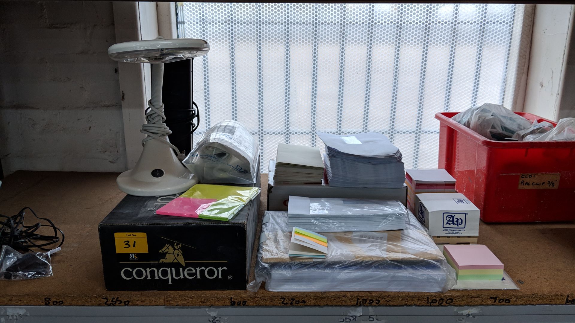 Mixed office supplies lot comprising stationery, bags, lamps & more IMPORTANT: Please remember goods