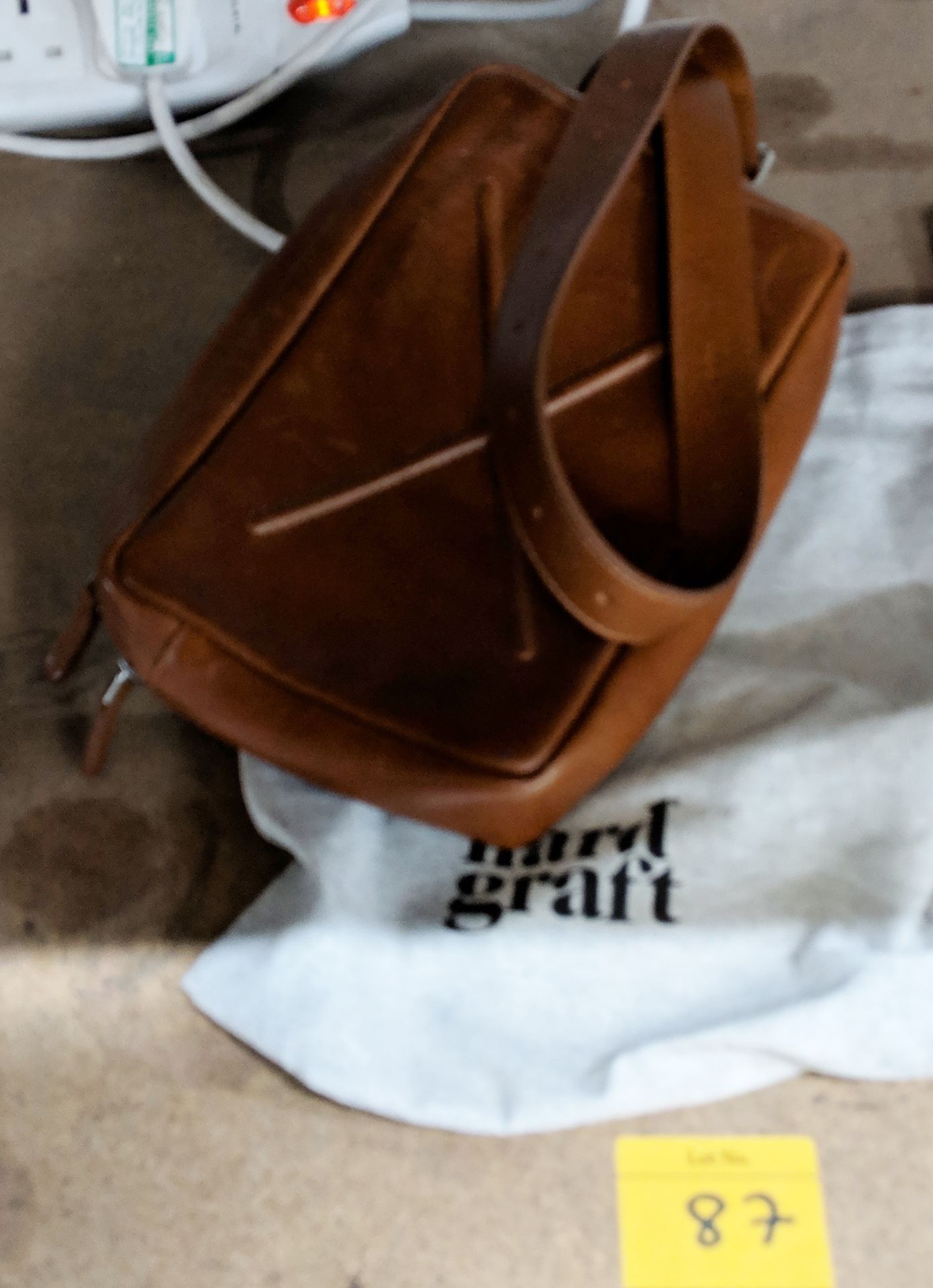 Hard Graft leather "Phone Pack Classic" man bag in brown leather with adjustable strap, including - Image 4 of 8